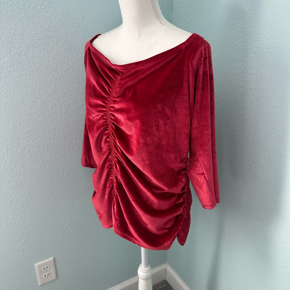 Torrid Plus Size 2 Off Shoulder Velvet Top Red Shirred Front Stretch NWOT